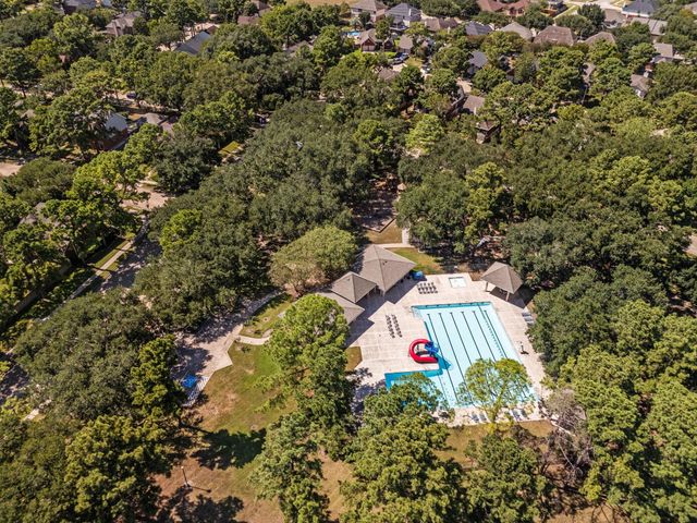 16926 Scenic Lakes Way, Houston, TX 77095