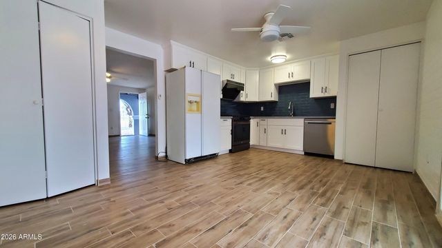 3710 E THUNDERBIRD Road, Phoenix, AZ 85032