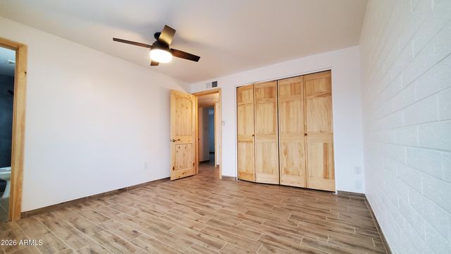 3710 E THUNDERBIRD Road, Phoenix, AZ 85032