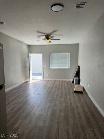 1341 East Arrowhead Street, Pahrump, NV 89048