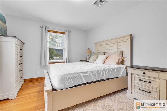 30 Martin Street, Middlesex, NJ 08846