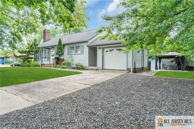 30 Martin Street, Middlesex, NJ 08846