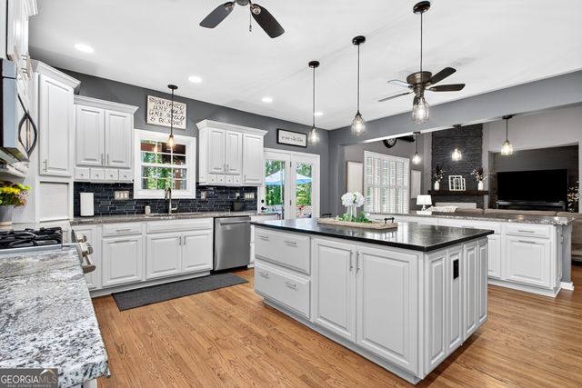 365 Aster Ridge Trail, Peachtree City, GA 30269