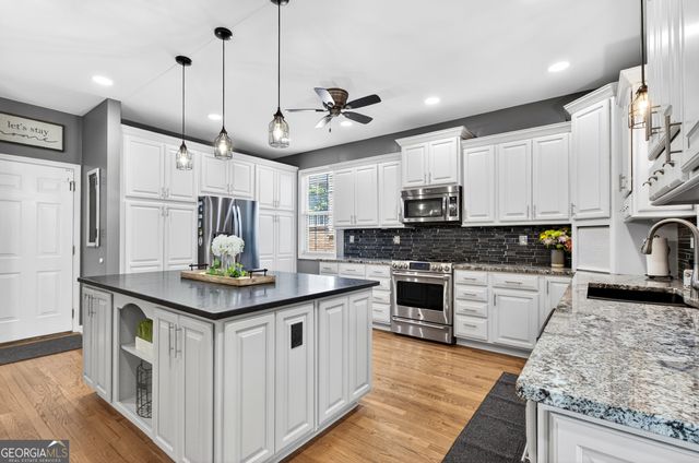 365 Aster Ridge Trail, Peachtree City, GA 30269