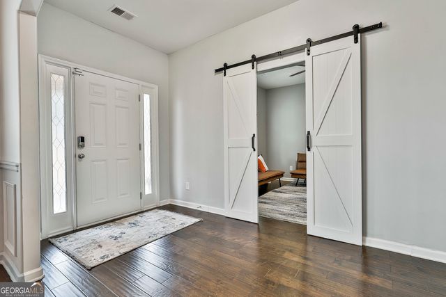 3 Saint Georges Place, Sharpsburg, GA 30277