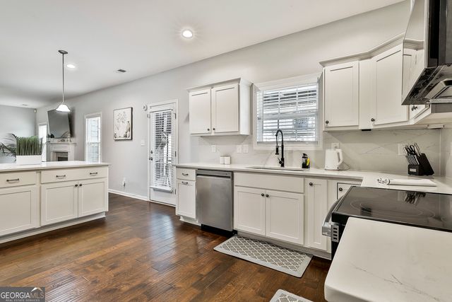 3 Saint Georges Place, Sharpsburg, GA 30277