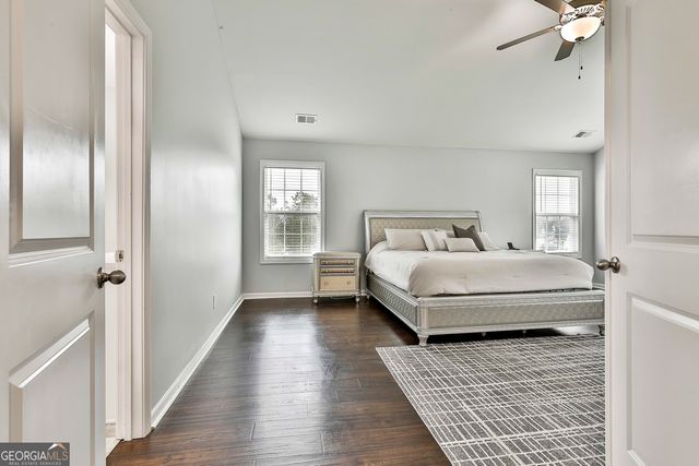 3 Saint Georges Place, Sharpsburg, GA 30277