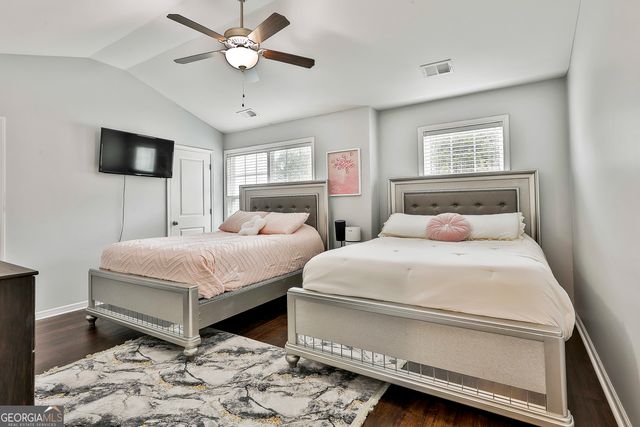 3 Saint Georges Place, Sharpsburg, GA 30277