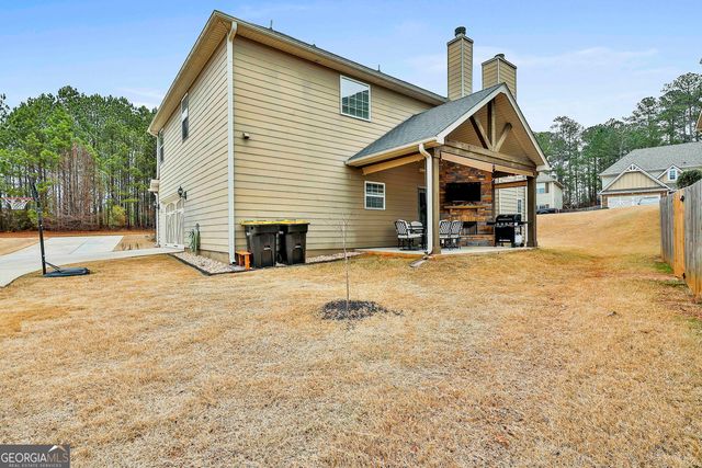 3 Saint Georges Place, Sharpsburg, GA 30277