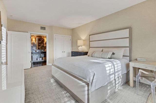 3401 54TH DRIVE W 201, Bradenton, FL 34210