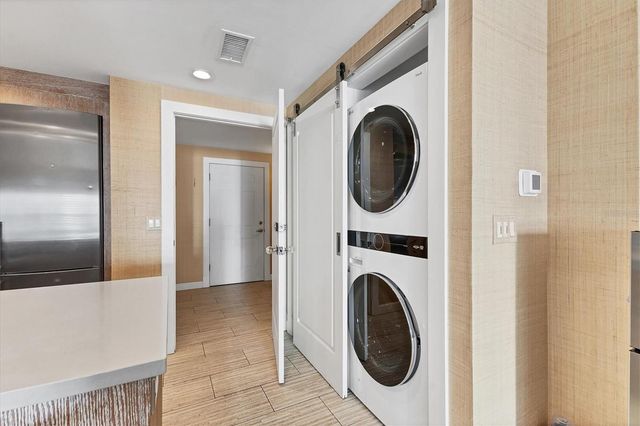 3401 54TH DRIVE W 201, Bradenton, FL 34210