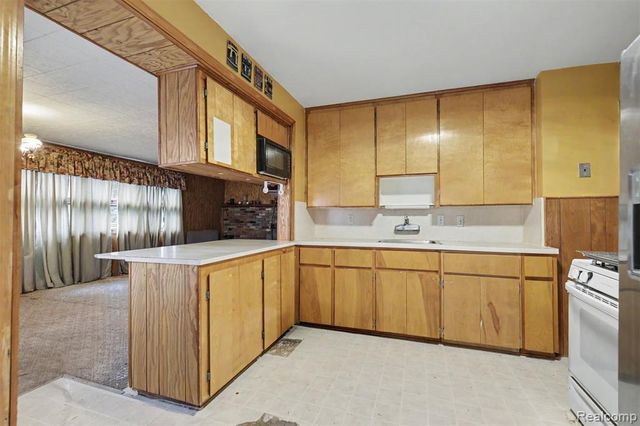 3806 Williams Street, Dearborn, MI 48124
