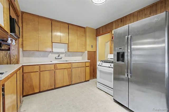 3806 Williams Street, Dearborn, MI 48124