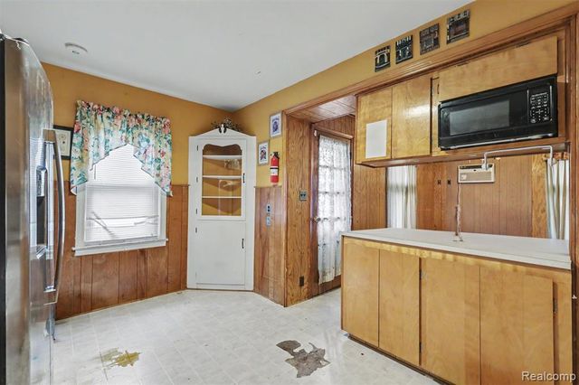 3806 Williams Street, Dearborn, MI 48124