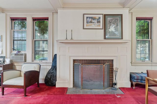 2318 1st Avenue S, Minneapolis, MN 55404