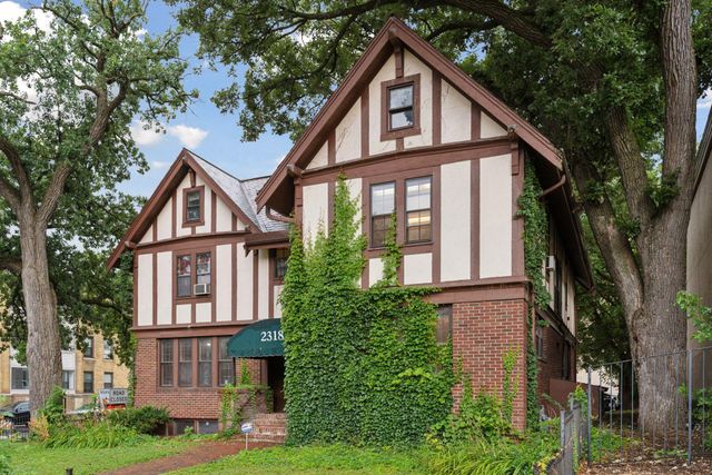 2318 1st Avenue S, Minneapolis, MN 55404