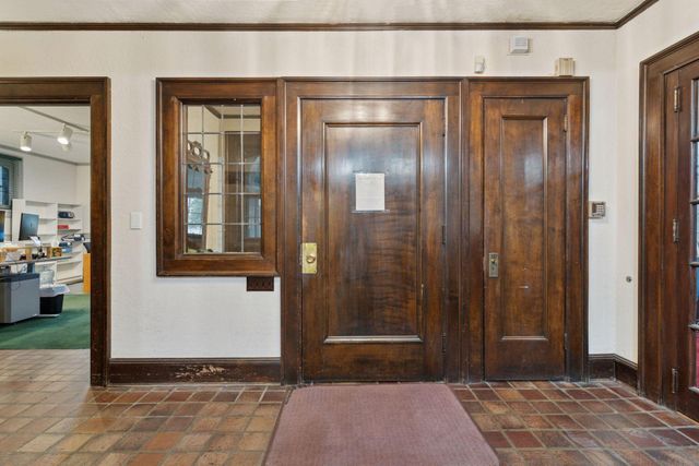 2318 1st Avenue S, Minneapolis, MN 55404