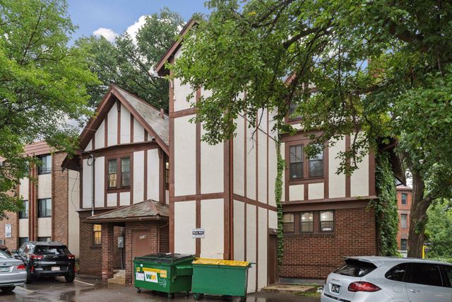 2318 1st Avenue S, Minneapolis, MN 55404