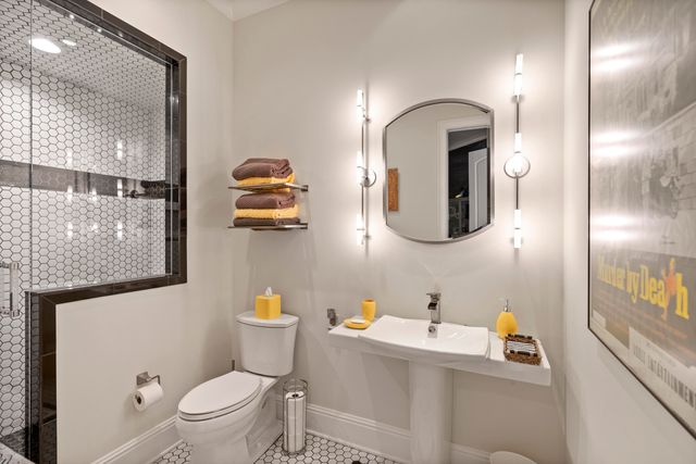 943 Squire Oaks Drive, Villa Hills, KY 41017