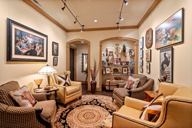 943 Squire Oaks Drive, Villa Hills, KY 41017