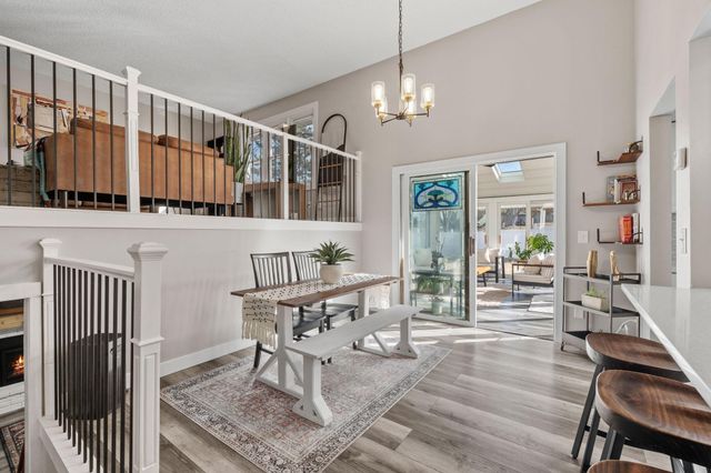 2946 Mcknight Road N, Maplewood, MN 55109