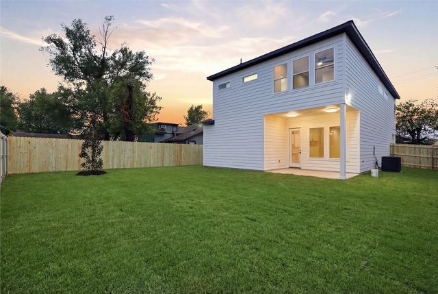 3708 Spence Street, Dallas, TX 75215