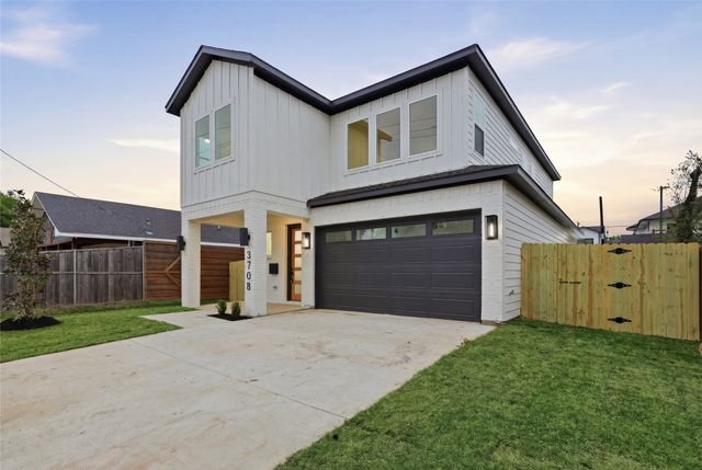 3708 Spence Street, Dallas, TX 75215