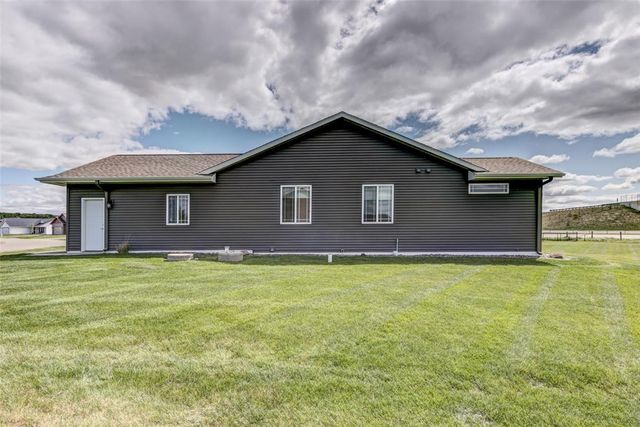 14637 41st Avenue, Chippewa Falls, WI 54729