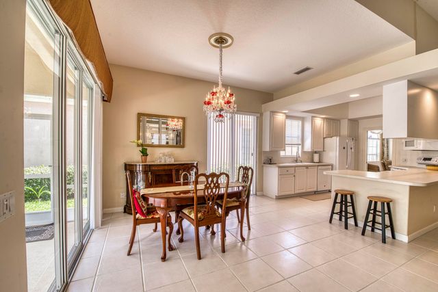 8907 Oldham Way, Palm Beach Gardens, FL 33412