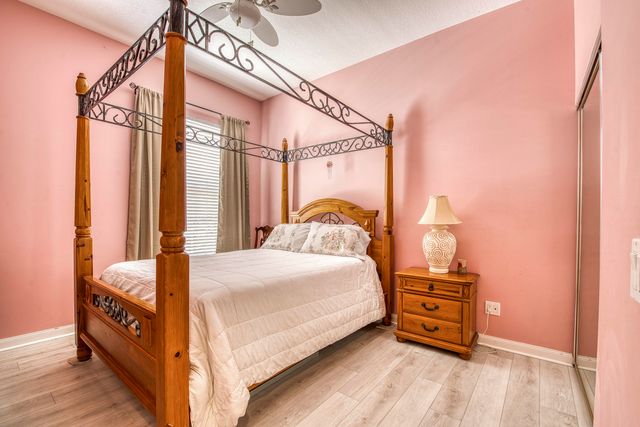 8907 Oldham Way, Palm Beach Gardens, FL 33412