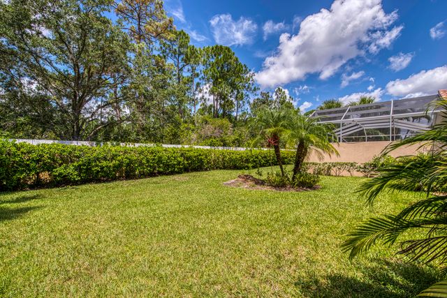 8907 Oldham Way, Palm Beach Gardens, FL 33412
