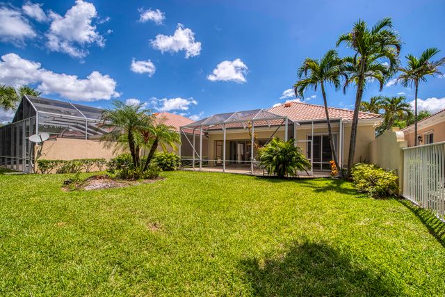 8907 Oldham Way, Palm Beach Gardens, FL 33412
