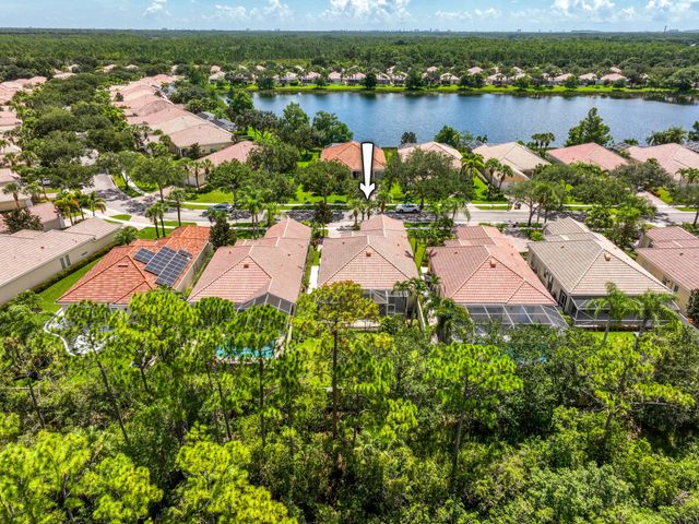 8907 Oldham Way, Palm Beach Gardens, FL 33412