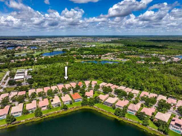8907 Oldham Way, Palm Beach Gardens, FL 33412