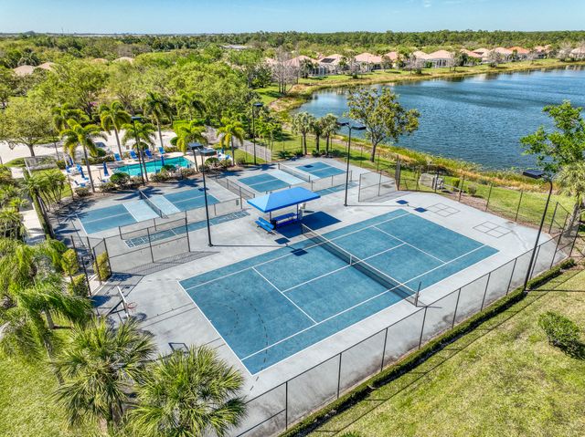 8907 Oldham Way, Palm Beach Gardens, FL 33412