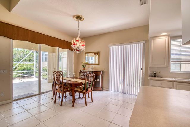 8907 Oldham Way, Palm Beach Gardens, FL 33412