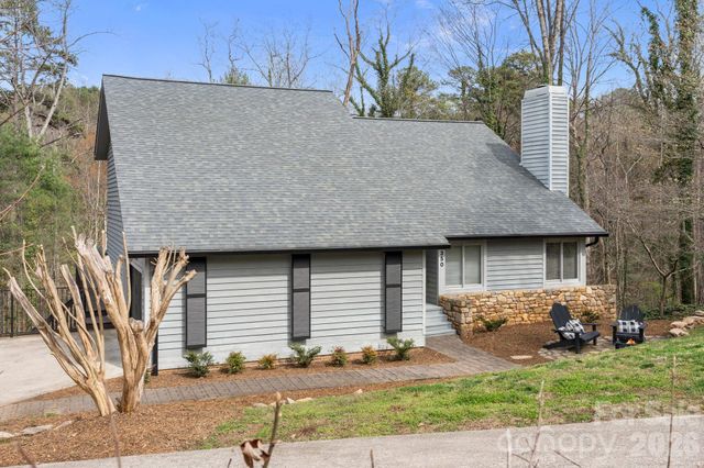 350 21st Avenue Drive NW, Hickory, NC 28601