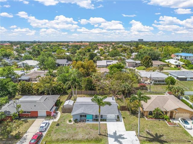 776 Entrada DR S, Fort Myers, FL 33919
