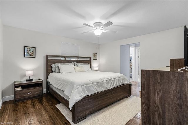 776 Entrada DR S, Fort Myers, FL 33919