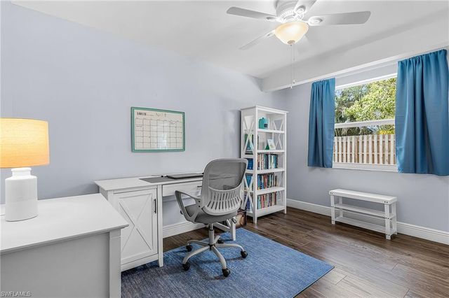 776 Entrada DR S, Fort Myers, FL 33919