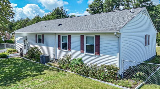 6956 Ashley ST, Hayes, VA 23072
