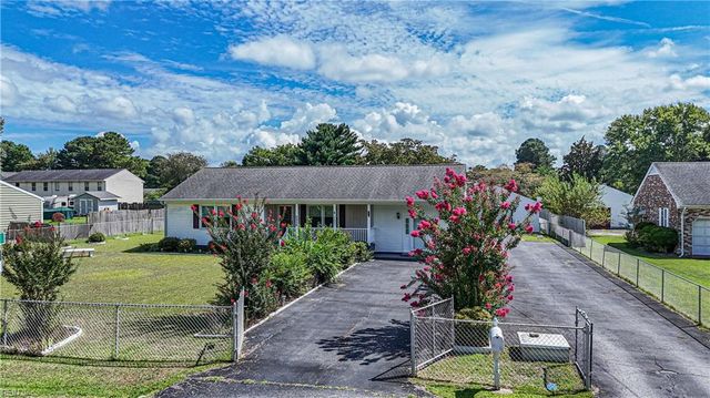 6956 Ashley ST, Hayes, VA 23072