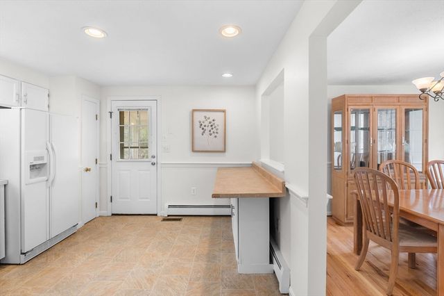 2 Rhode Island Rd, Wilmington, MA 01887