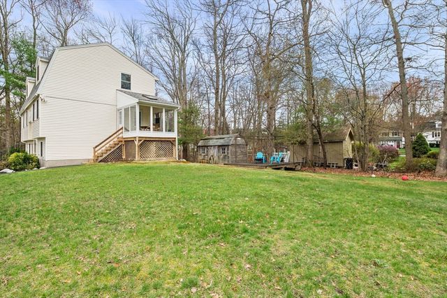 2 Rhode Island Rd, Wilmington, MA 01887