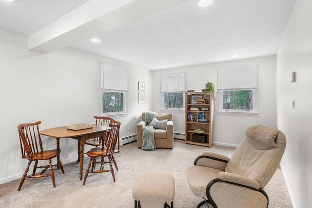 2 Rhode Island Rd, Wilmington, MA 01887