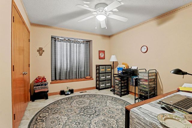 3704 N Smyser Ct, Wichita, KS 67204