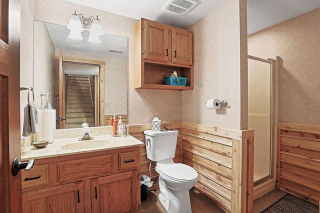 3704 N Smyser Ct, Wichita, KS 67204