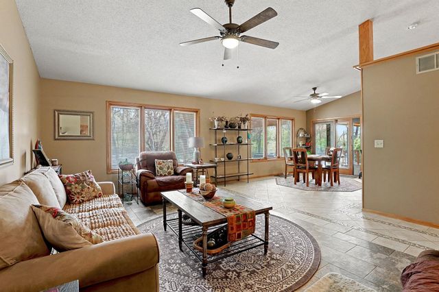 3704 N Smyser Ct, Wichita, KS 67204