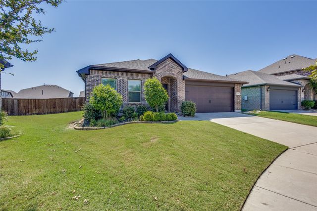 1404 Rosebush Road, Aubrey, TX 76227