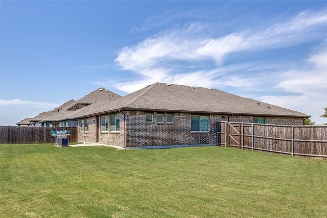 1404 Rosebush Road, Aubrey, TX 76227
